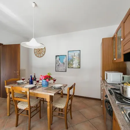 Cascina Mirasole Sleeps 5 Διαμέρισμα Reno Di Leggiuno