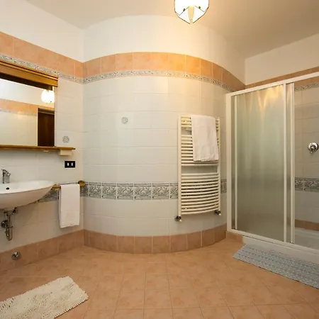 Cascina Mirasole Sleeps 5 Διαμέρισμα *